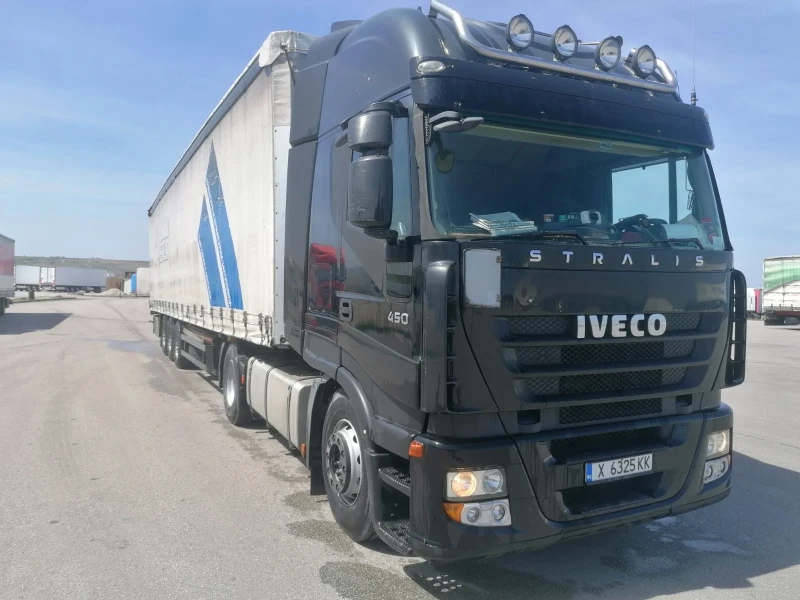 Iveco Stralis С полуремарке, снимка 1 - Камиони - 47358233