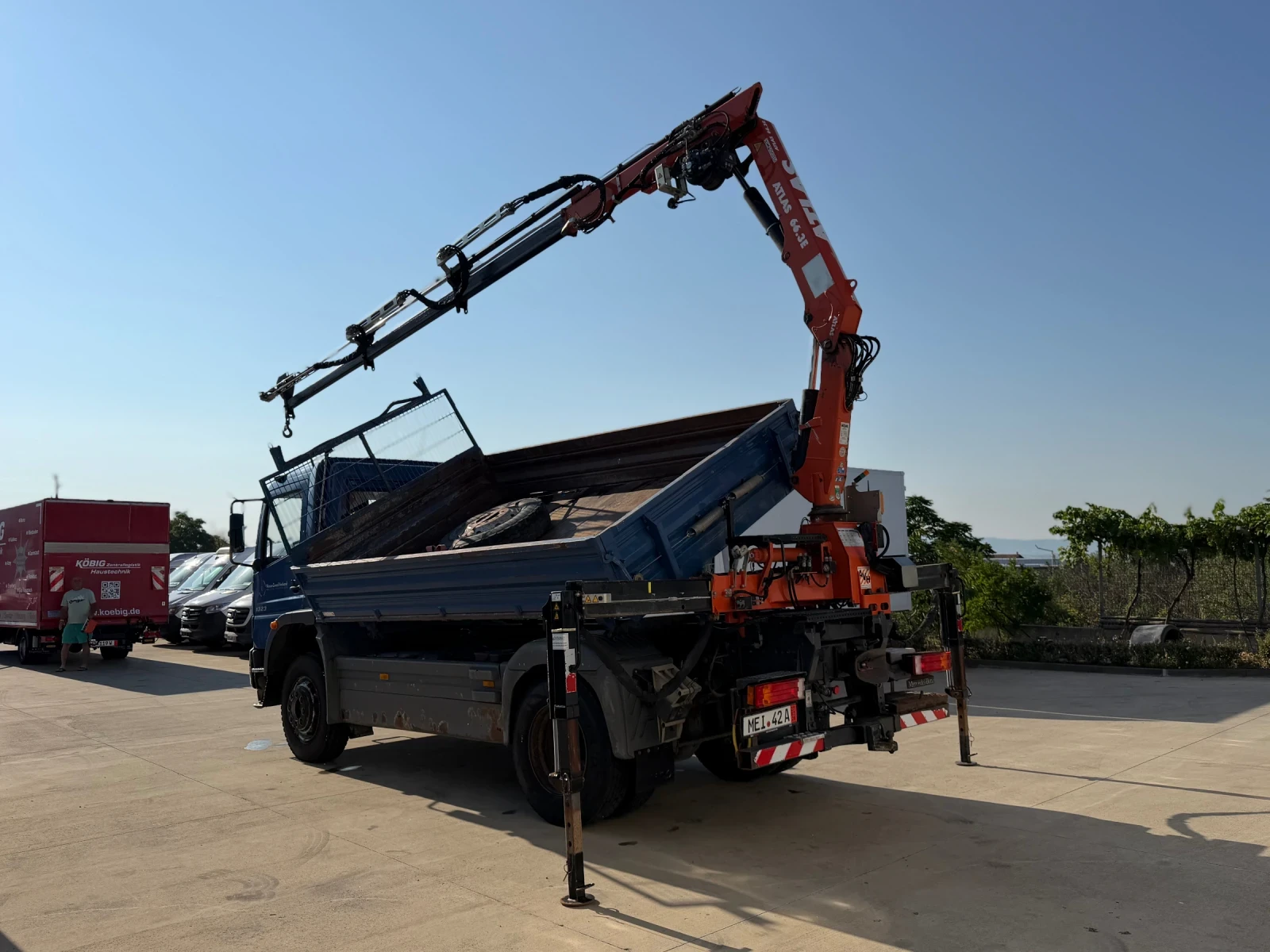 Mercedes-Benz Atego 1323!4X4!КРАН+ ЛЕБЕДКА!ТОП!, снимка 7 - Камиони - 55329380