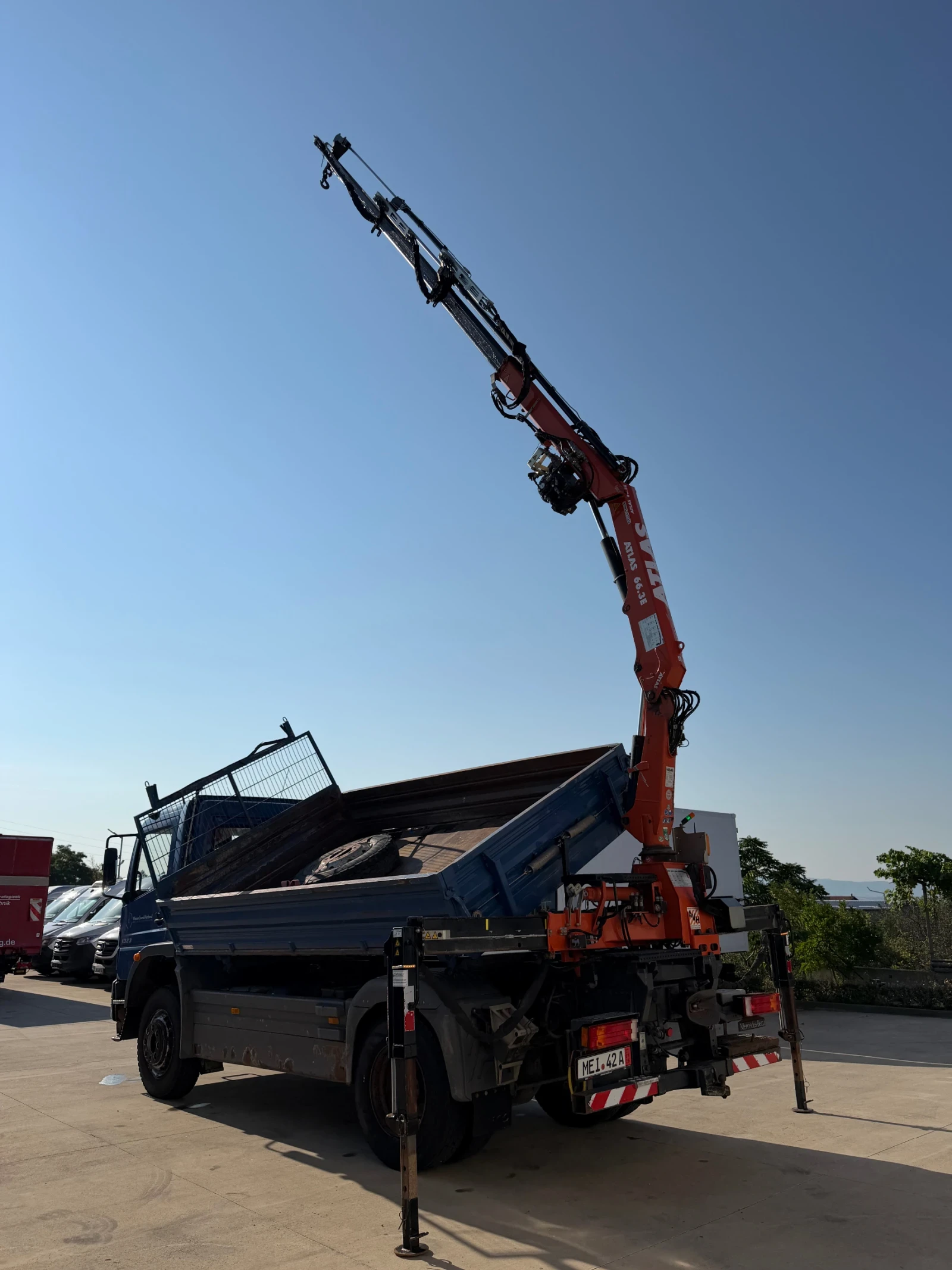 Mercedes-Benz Atego 1323!4X4!КРАН+ ЛЕБЕДКА!ТОП!, снимка 17 - Камиони - 55329380