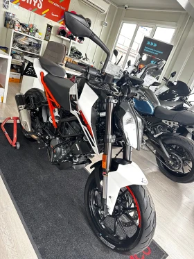 Ktm Duke 125 ABS/LED 10.2017г., снимка 8