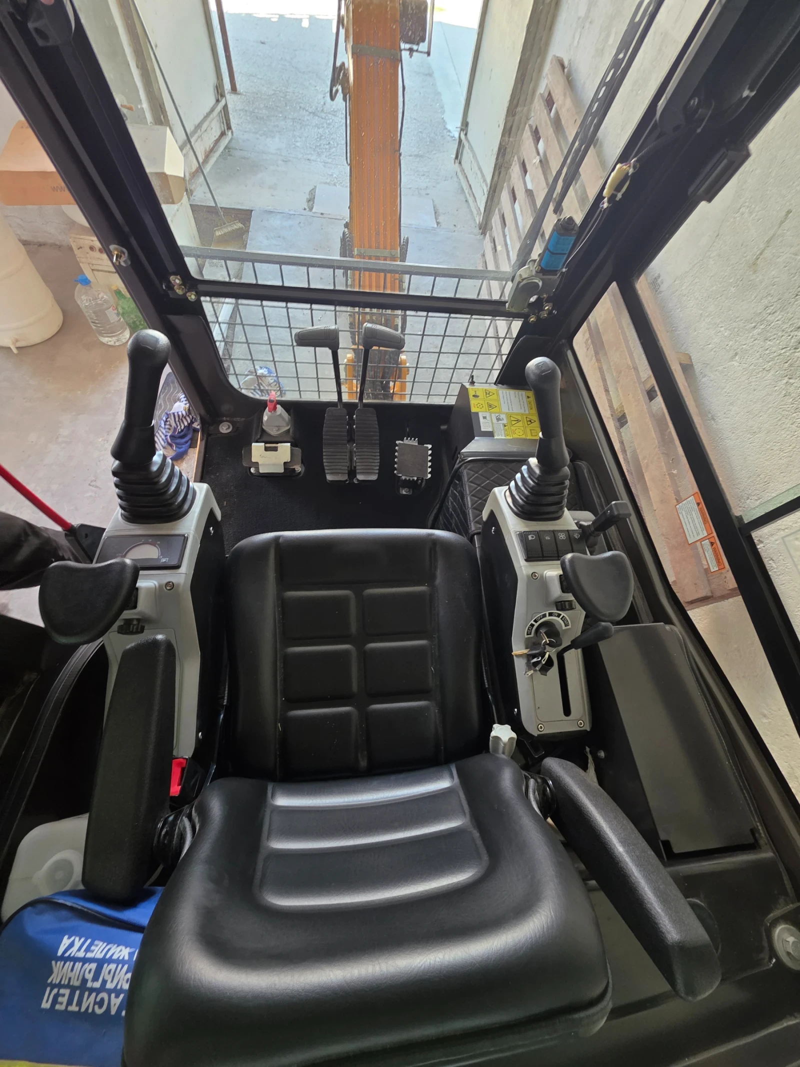 Багер Yanmar Xn 28 - изображение 6