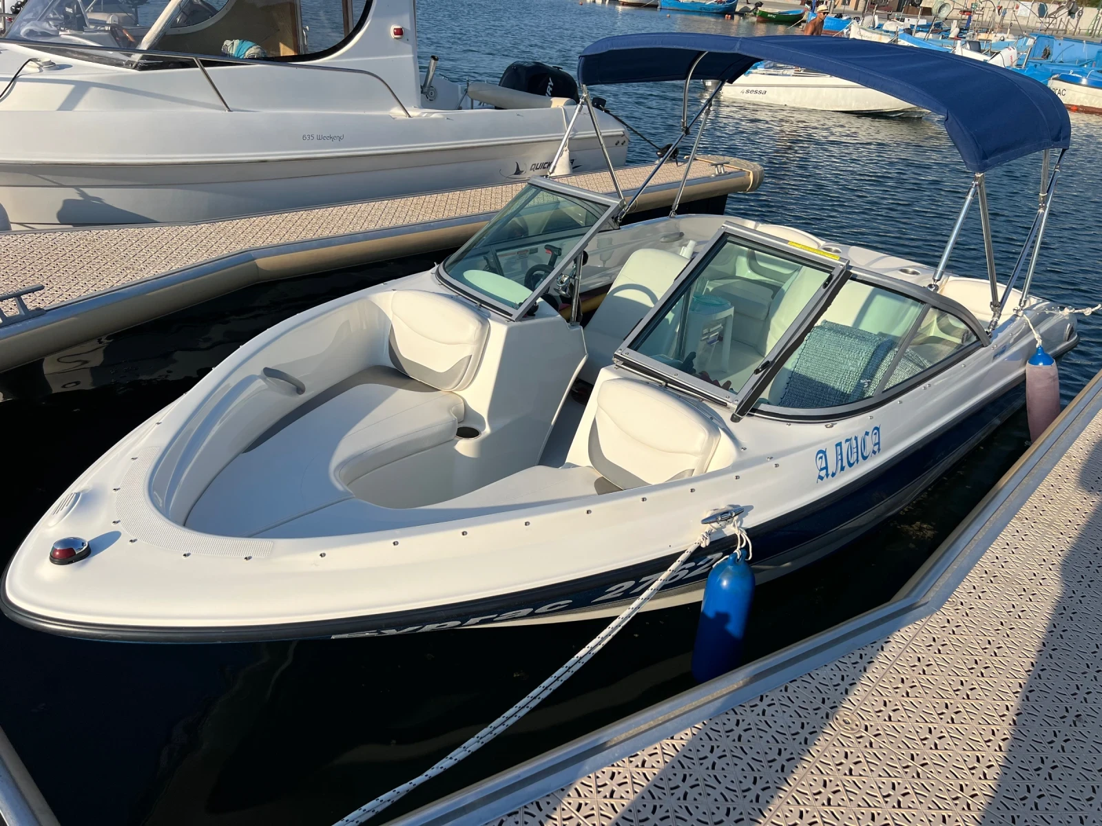 Моторна яхта Bayliner 175, снимка 2 - Воден транспорт - 54335870