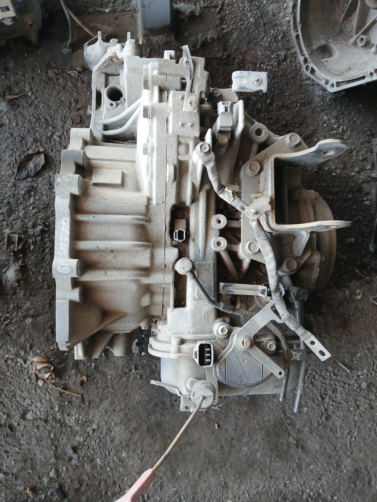 T6IADP скорости Автоматични Kia Carens , снимка 2 - Части - 55220800