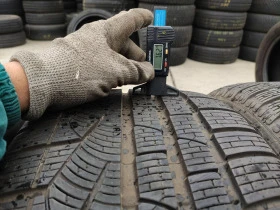 Гуми Зимни 255/40R18, снимка 6