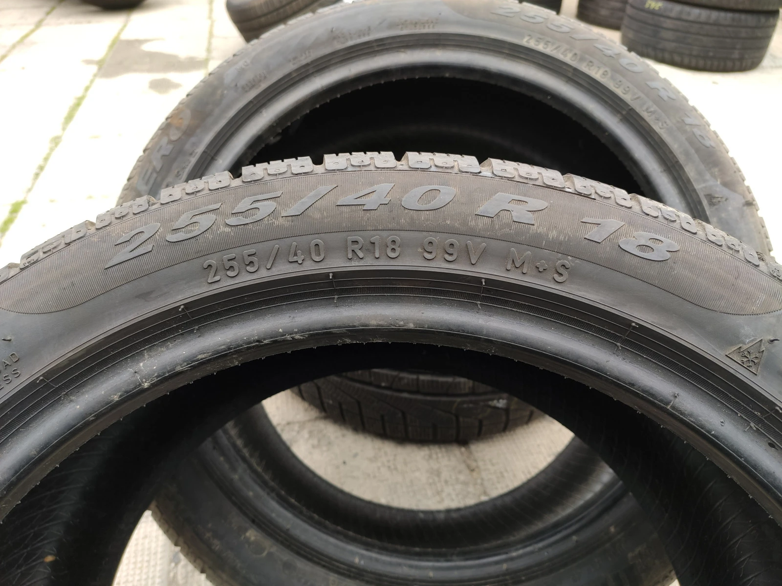  255/40R18 | Mobile.bg   8