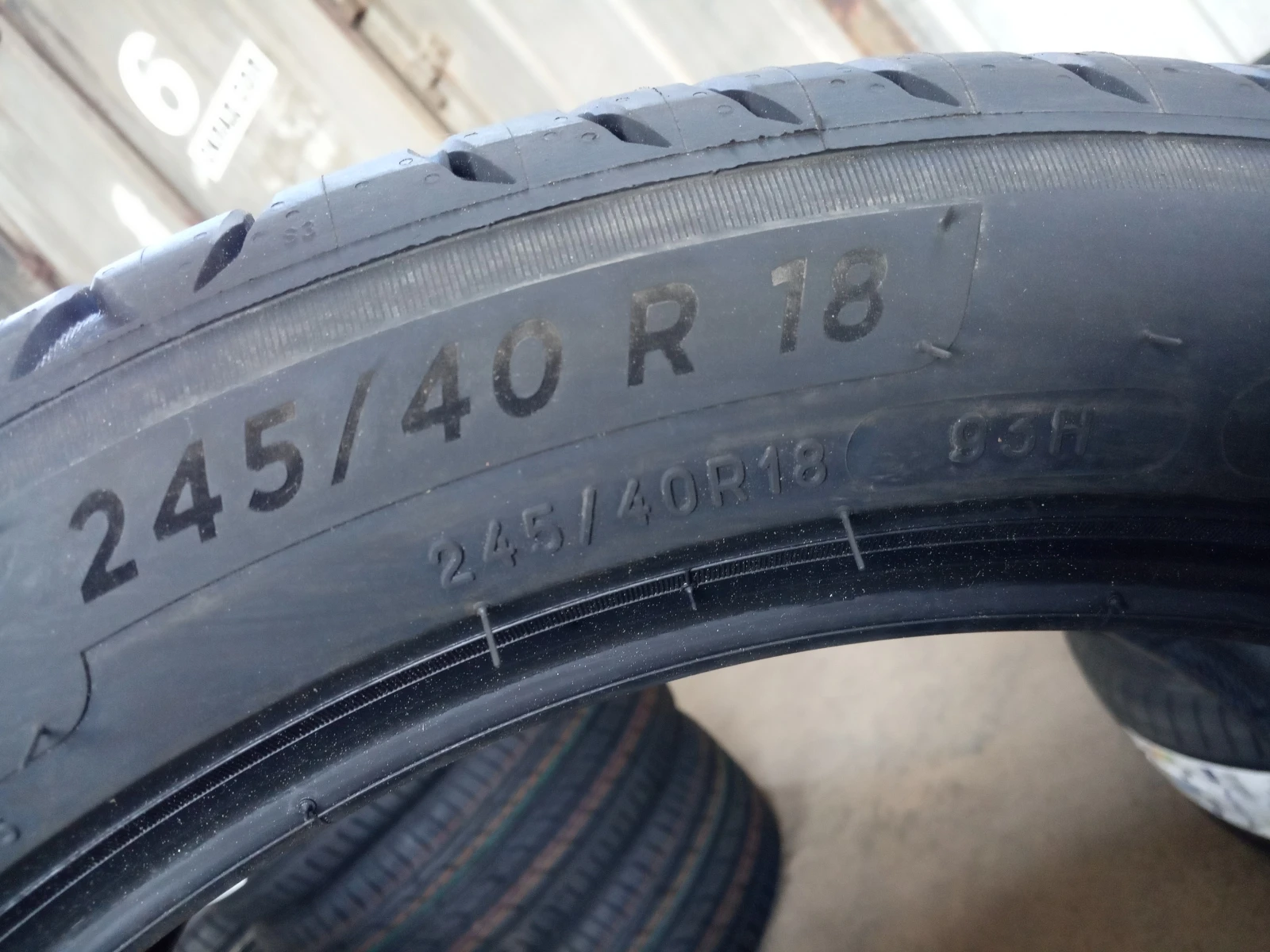  245/40R18 | Mobile.bg   8