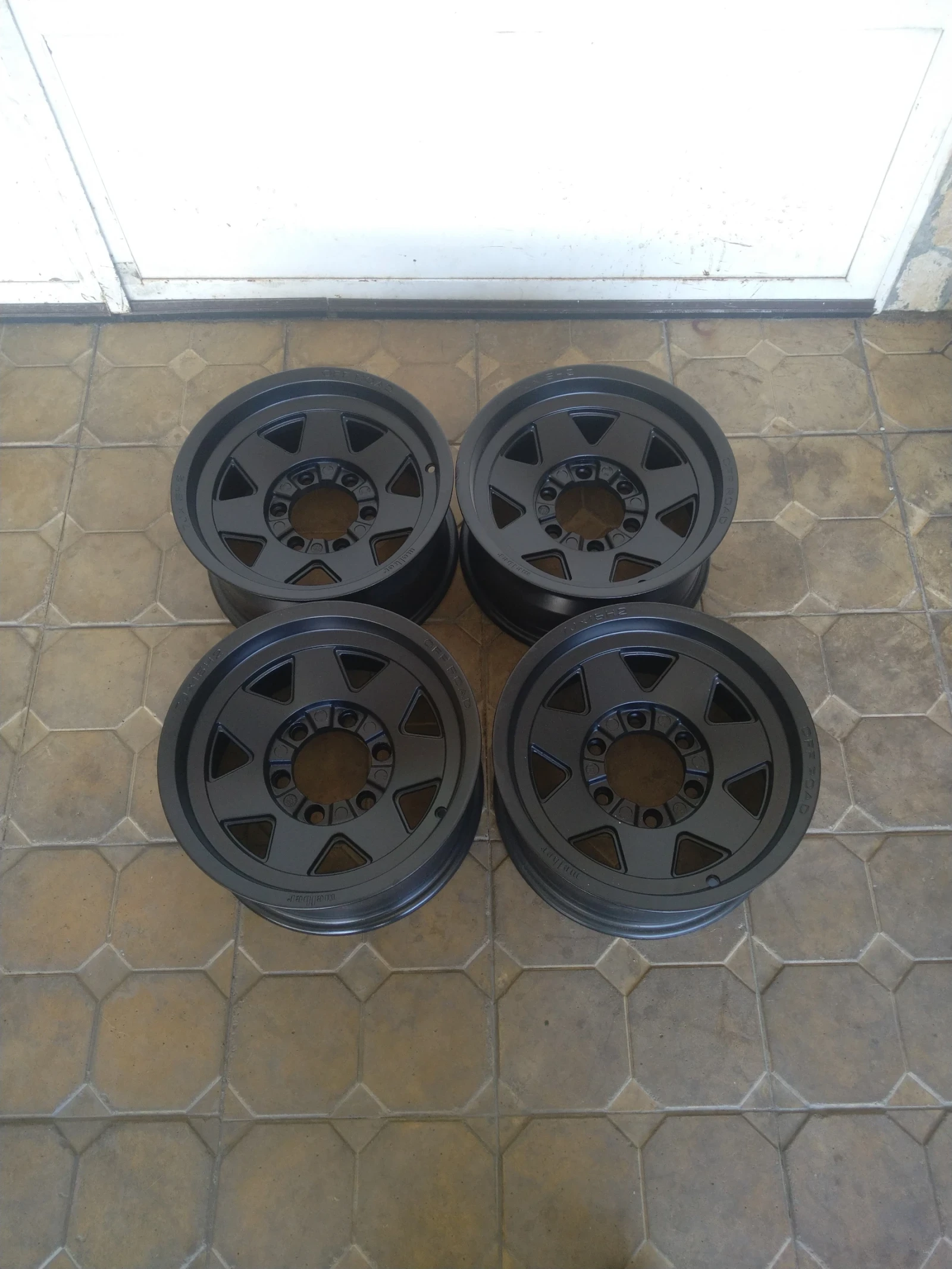 ������ | Mobile.bg � ����������� 6