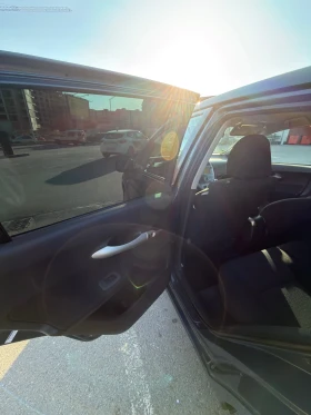 Toyota Auris 2.0 D4D Keyless, снимка 11