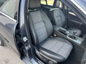 Mercedes-Benz C 220, снимка 10