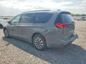 Chrysler Pacifica 3.6l Hybrid Touring L, снимка 2