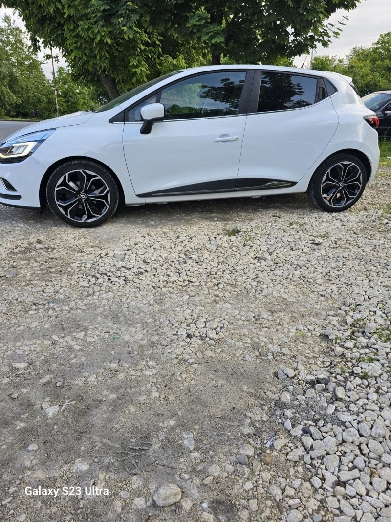 Renault Clio, снимка 6 - Автомобили и джипове - 43545777