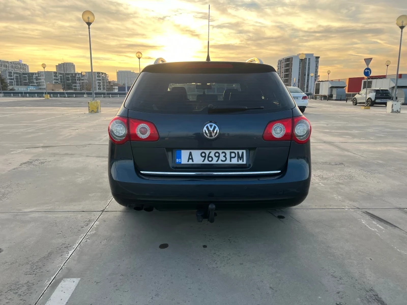 VW Passat 2.0 TDI BMP, снимка 5 - Автомобили и джипове - 48347300