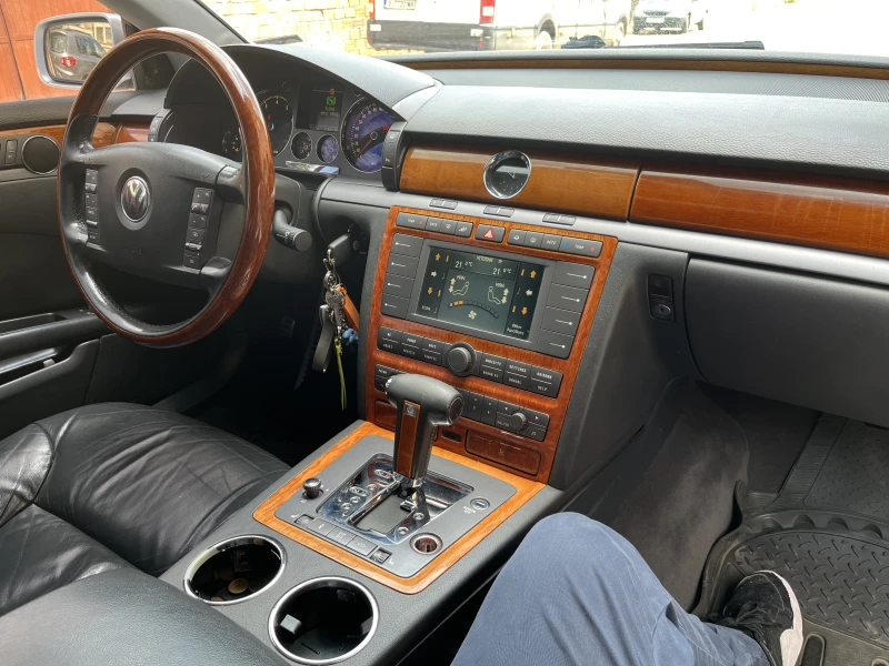 VW Phaeton 3.2, снимка 17 - Автомобили и джипове - 52667276