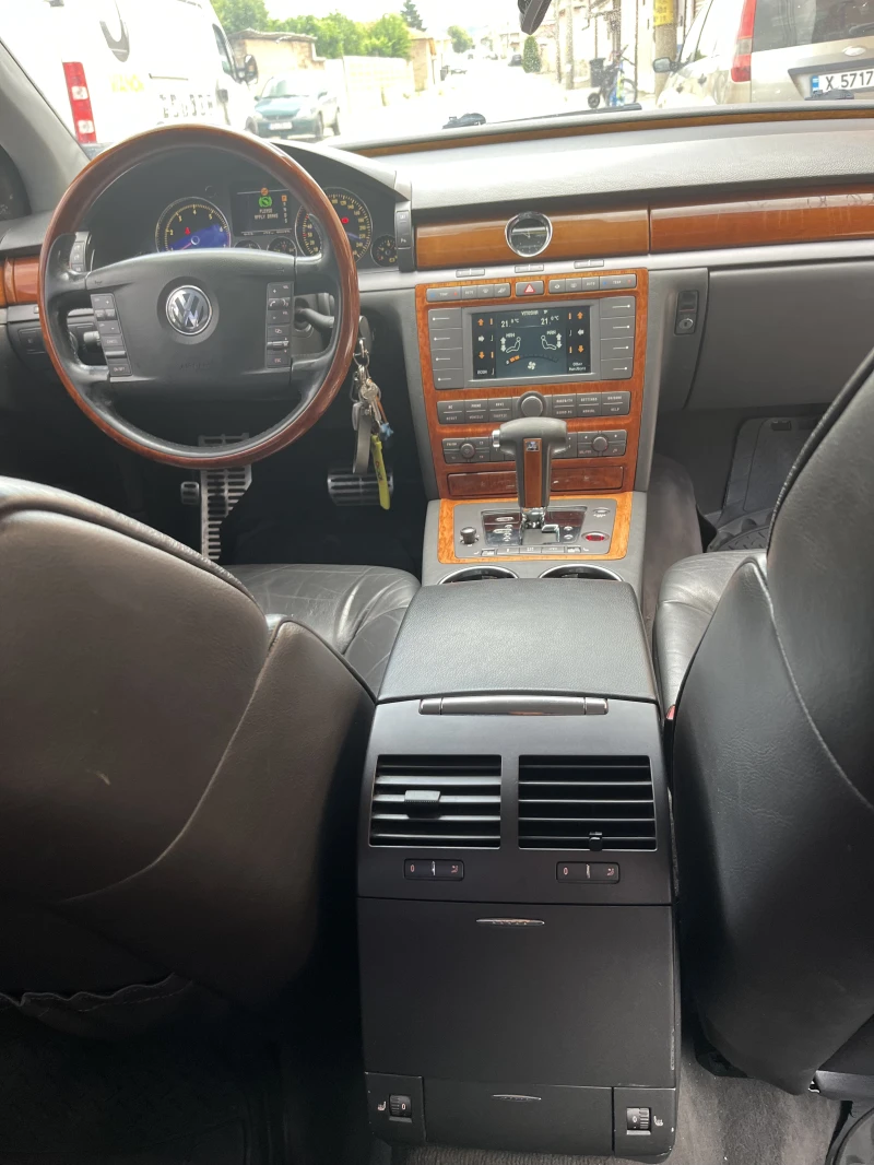 VW Phaeton 3.2, снимка 12 - Автомобили и джипове - 52667276