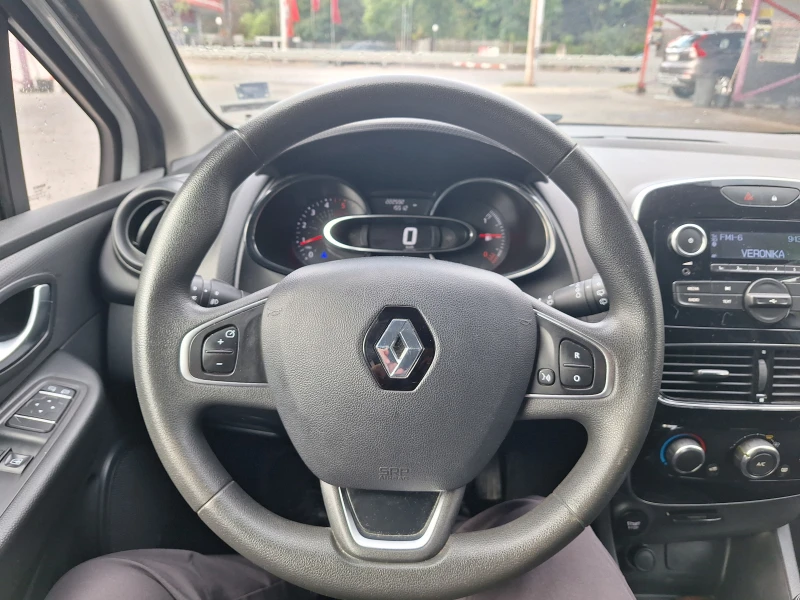 Renault Clio 1.5 dci, снимка 8 - Автомобили и джипове - 51863400