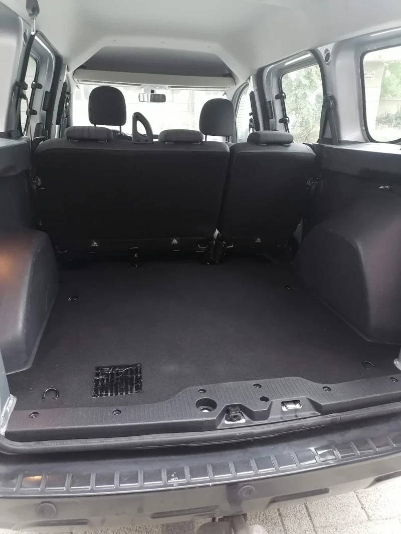 Dacia Dokker 1.5 , снимка 7 - Автомобили и джипове - 51912781