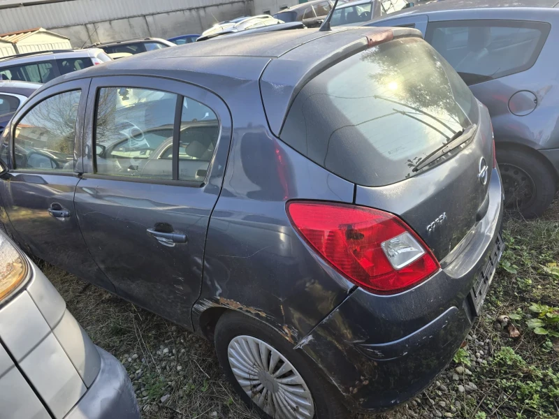 Opel Corsa 1.3 tdci, снимка 4 - Автомобили и джипове - 52484168