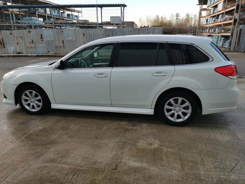 Subaru Legacy 2.0i 150ps SWISS , снимка 8 - Автомобили и джипове - 52622739