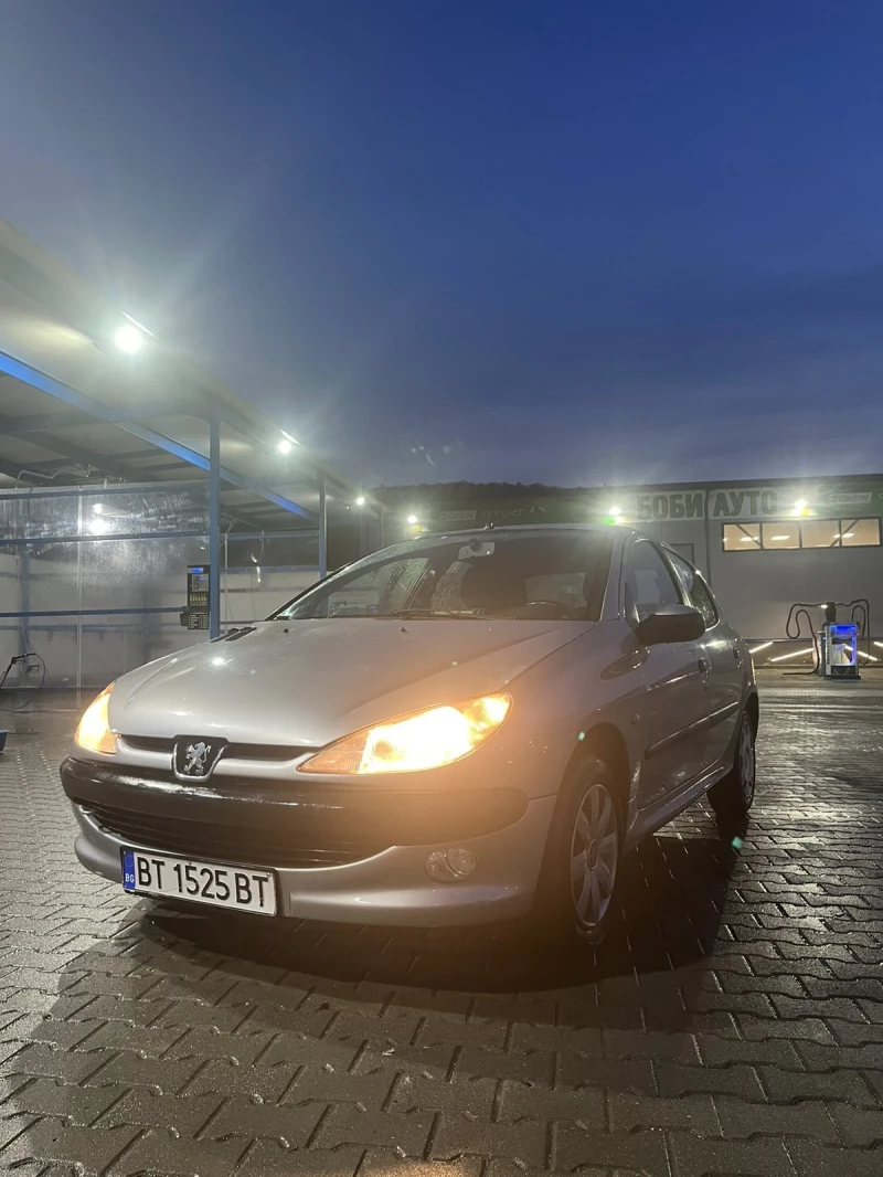 Peugeot 206, снимка 2 - Автомобили и джипове - 52650149