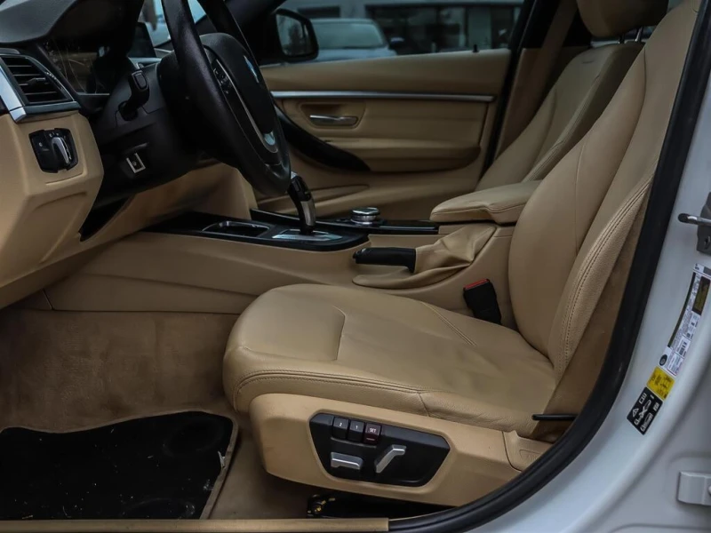 BMW 328 * АВТО КРЕДИТ* ЦЕНА ДО БГ * СЕРВИЗНА ИСТОРИЯ * , снимка 11 - Автомобили и джипове - 52753021