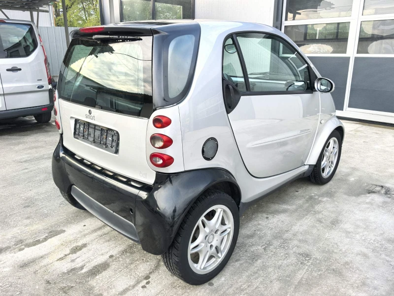 Smart Fortwo 0.8cdi KLIMATIK, снимка 7 - Автомобили и джипове - 52776897