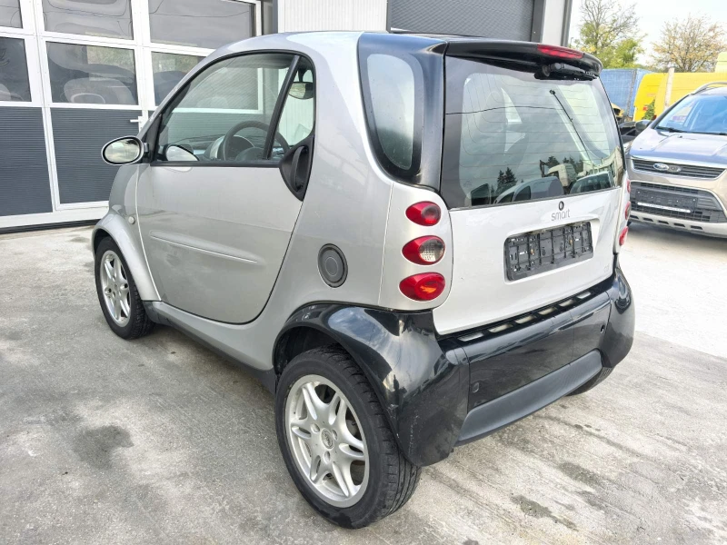 Smart Fortwo 0.8cdi KLIMATIK, снимка 5 - Автомобили и джипове - 52776897