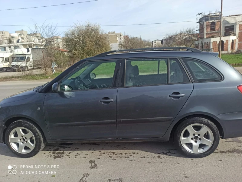 Skoda Fabia, снимка 4 - Автомобили и джипове - 53569898