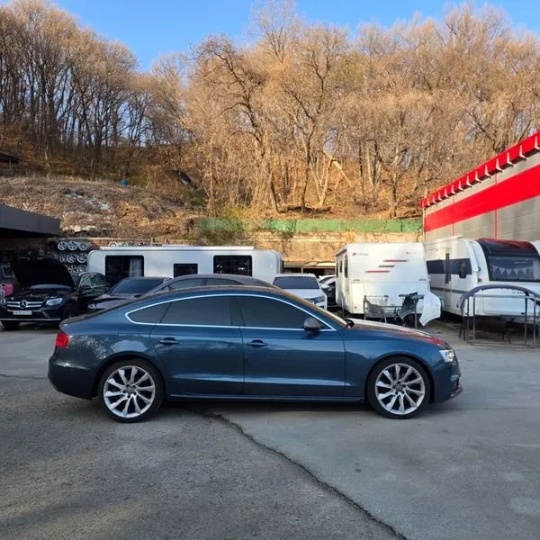 Audi A5 2.0 TDI Quattro, снимка 7 - Автомобили и джипове - 54551484