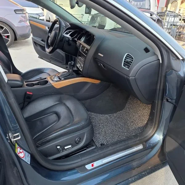 Audi A5 2.0 TDI Quattro, снимка 12 - Автомобили и джипове - 54551484