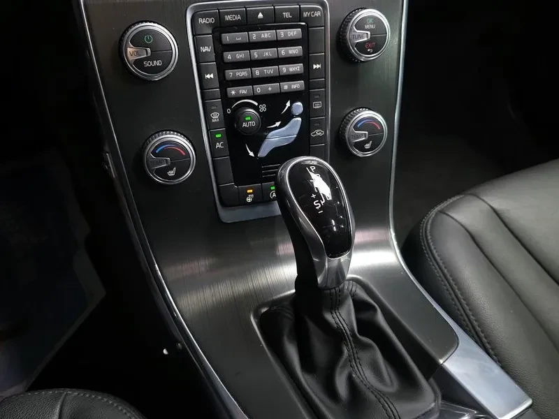 Volvo V60 | Mobile.bg � ����������� 17