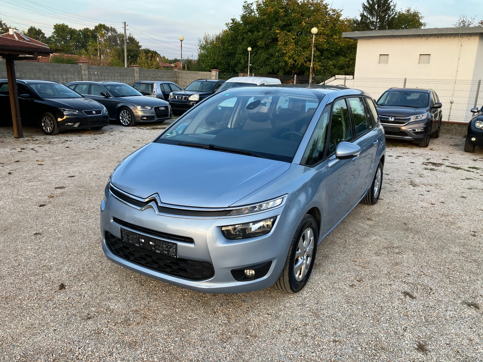Citroen C4 Picasso 1.6 HDI -7 Местен, снимка 1