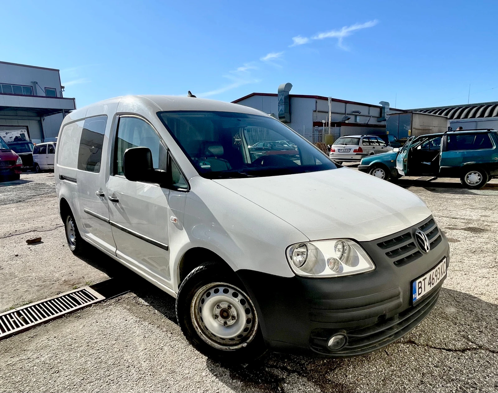 VW Caddy 1.6 CNG MAXI 80к.с. | Mobile.bg — изображение 1
