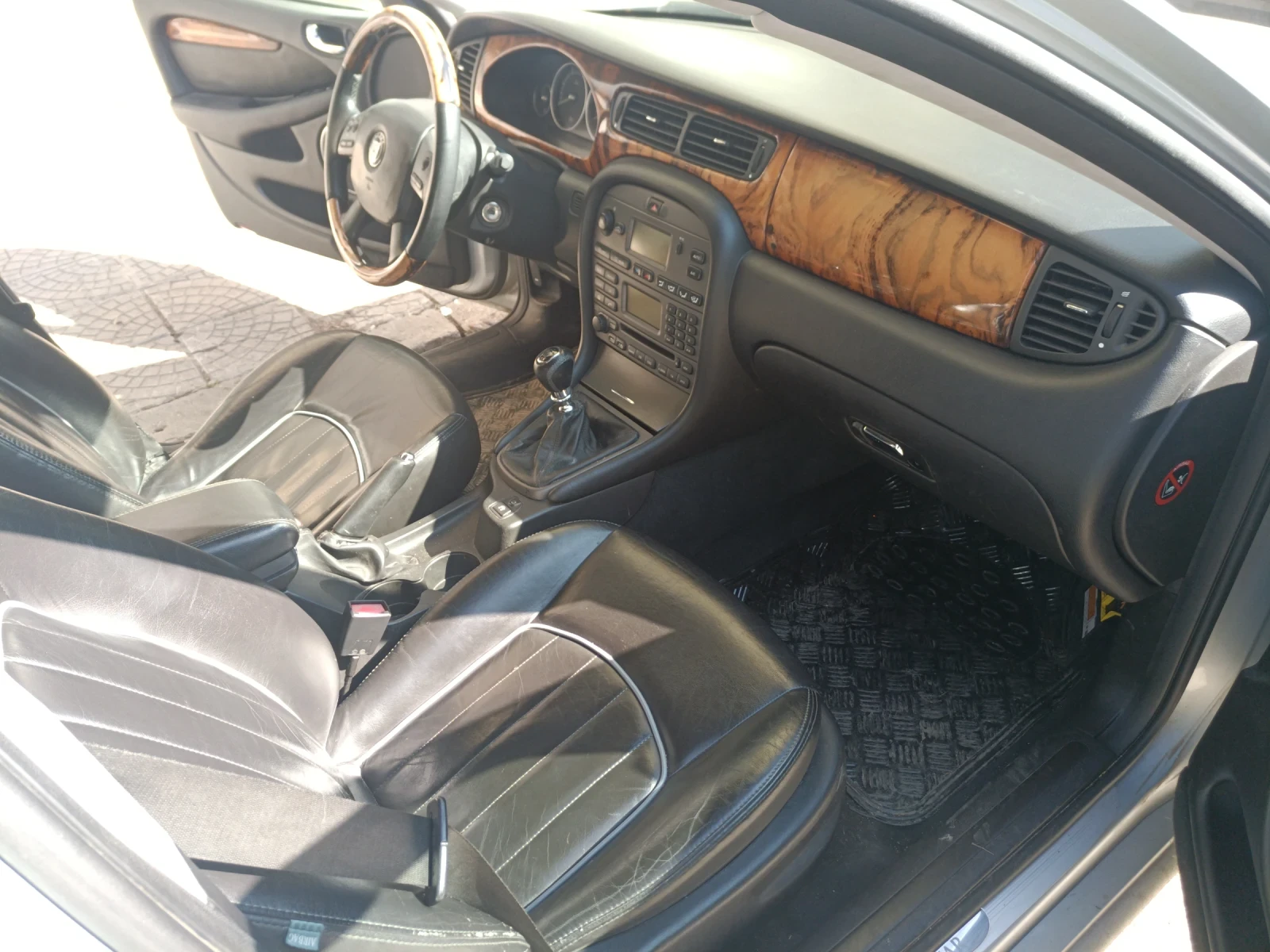 Jaguar X-type 2.2D - изображение 6