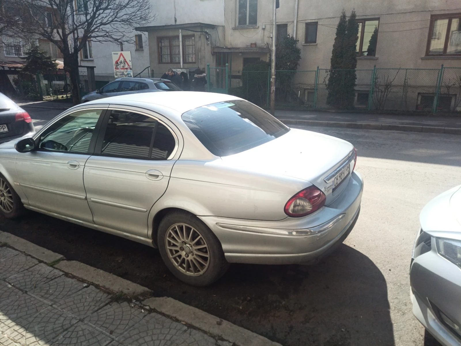 Jaguar X-type 2.2D - изображение 4