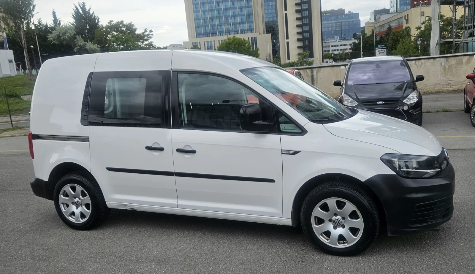 VW Caddy 1, 6tdi, klima, кожа - изображение 4