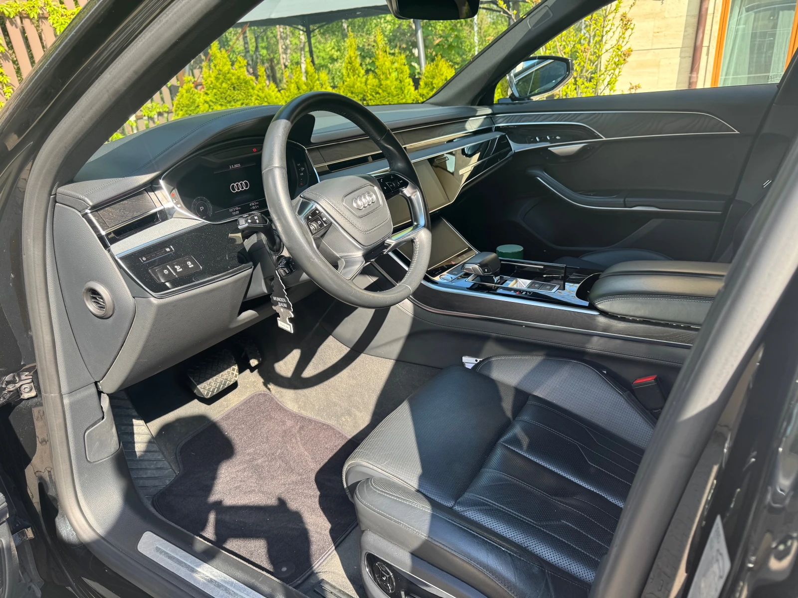 Audi A8 55TFSI-MATRIX-DISTR-TVx2-CAMERA 3D-SOFT CLOSE-FULL - изображение 8