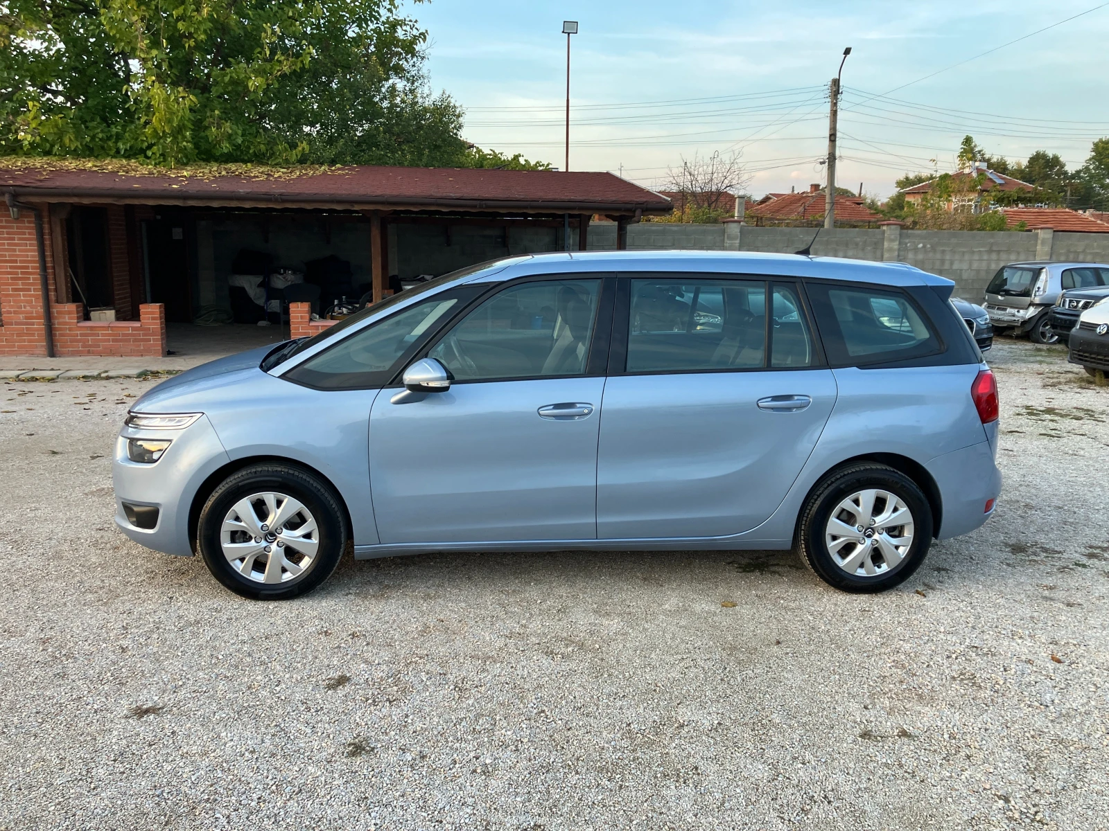 Citroen C4 Picasso 1.6 HDI -7 Местен - изображение 5