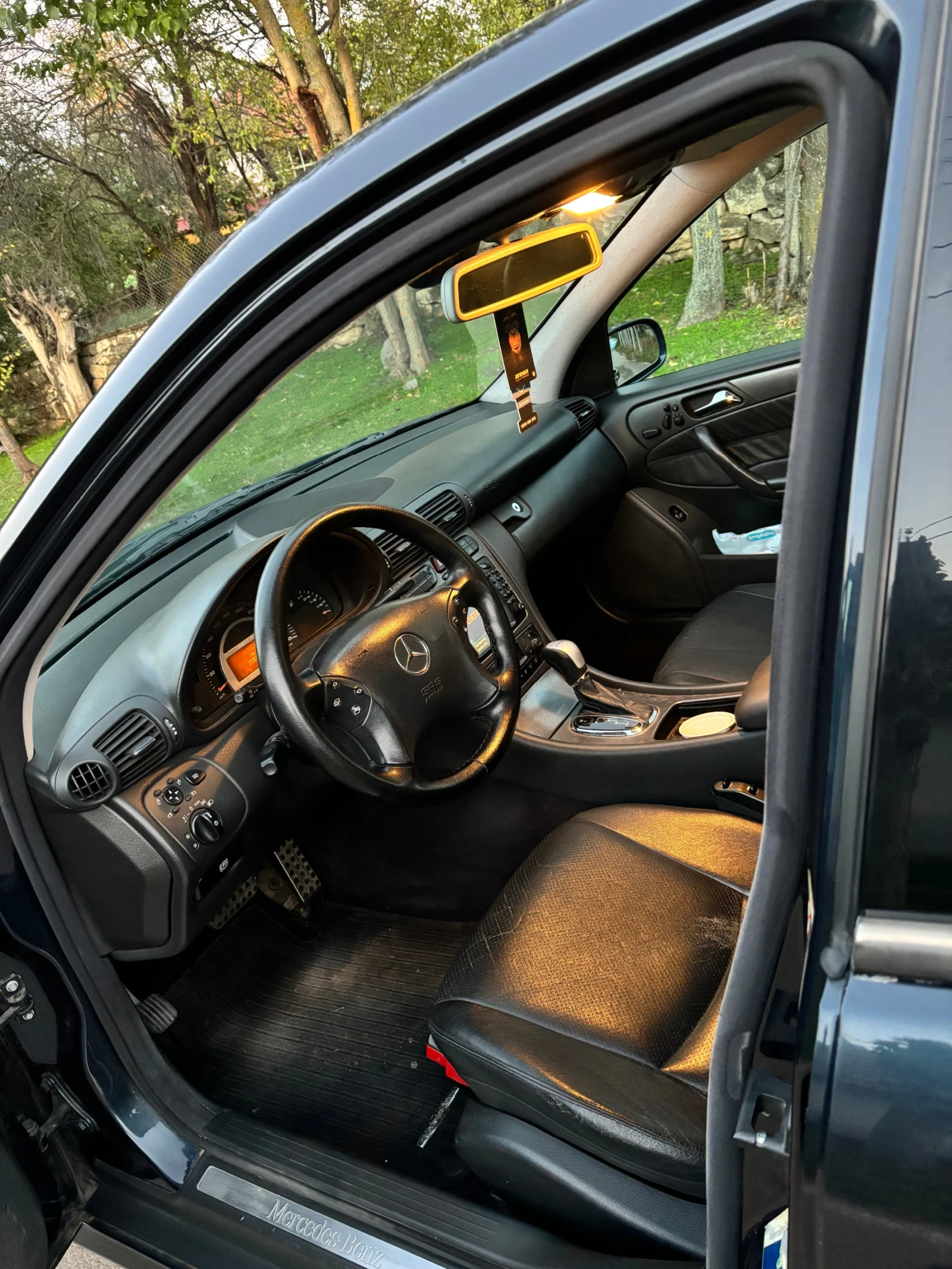 Mercedes-Benz C 30 AMG | Mobile.bg — изображение 7