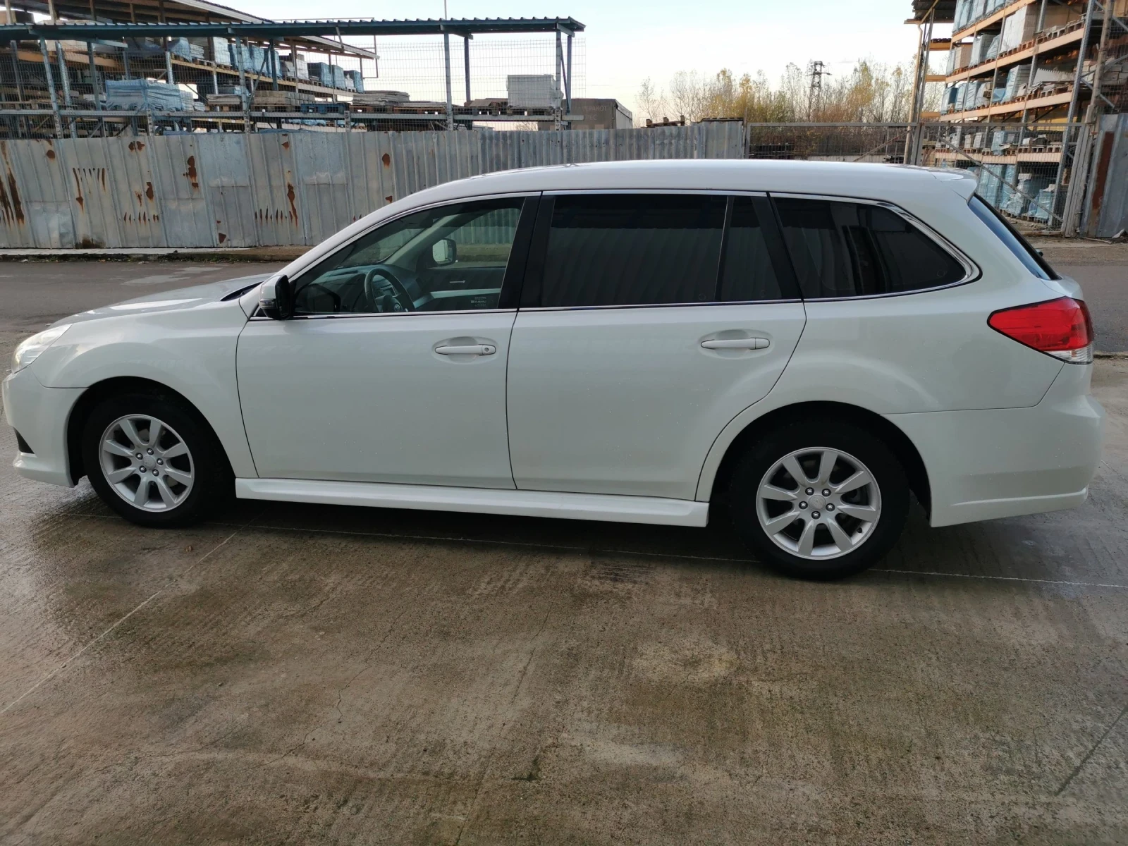 Subaru Legacy 2.0i 150ps SWISS  | Mobile.bg   8