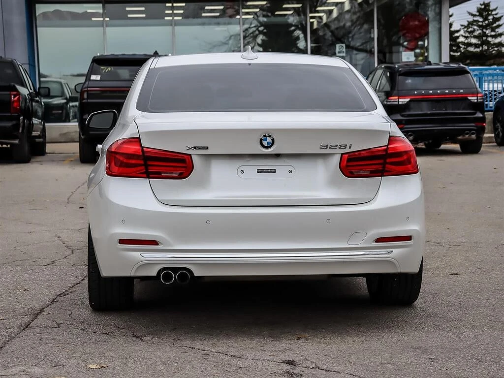 BMW 328 * АВТО КРЕДИТ* ЦЕНА ДО БГ * СЕРВИЗНА ИСТОРИЯ *  - изображение 6