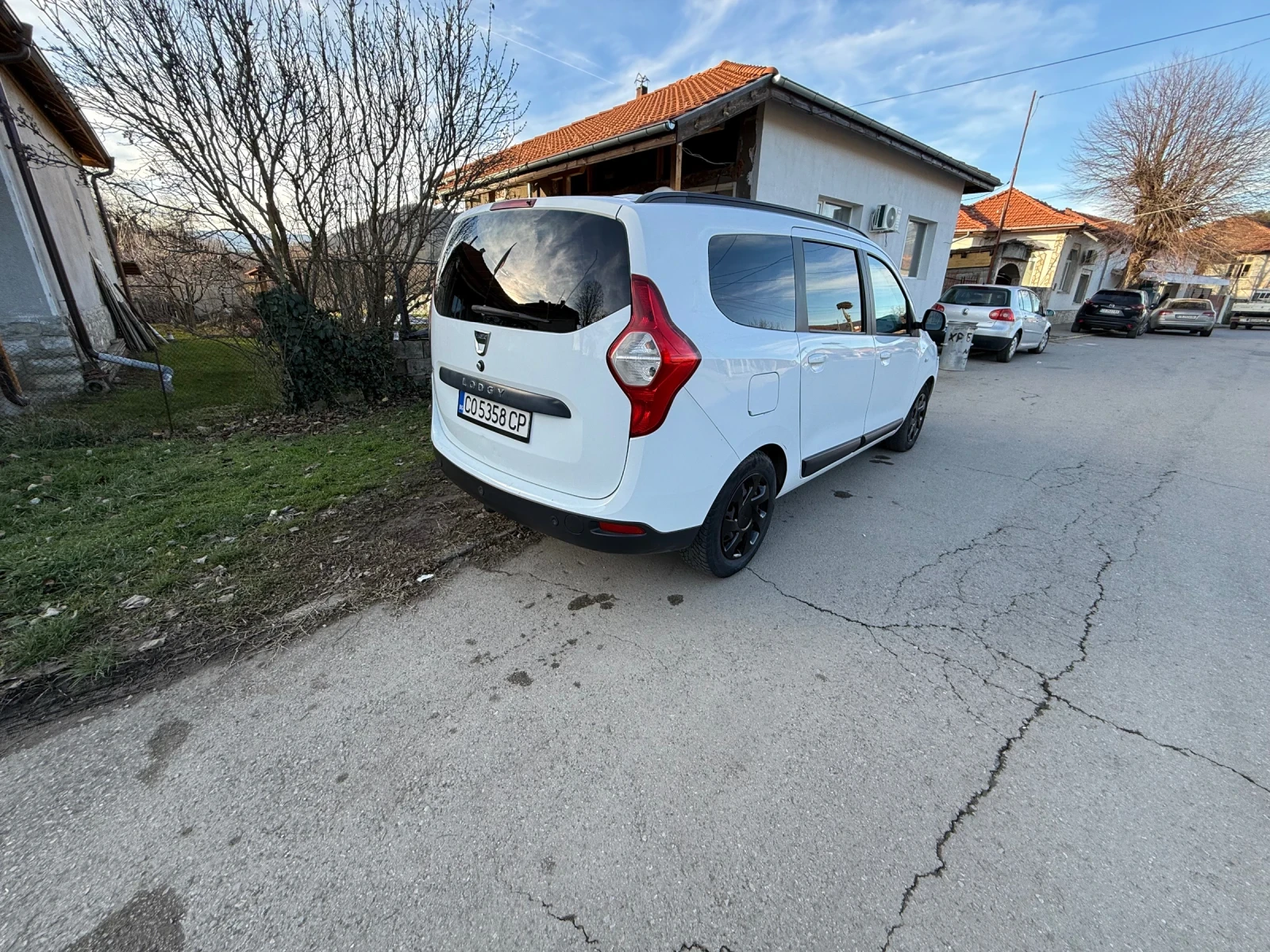 Dacia Lodgy  - изображение 4