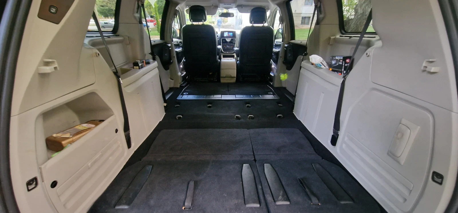 Lancia Voyager | Mobile.bg � ����������� 13