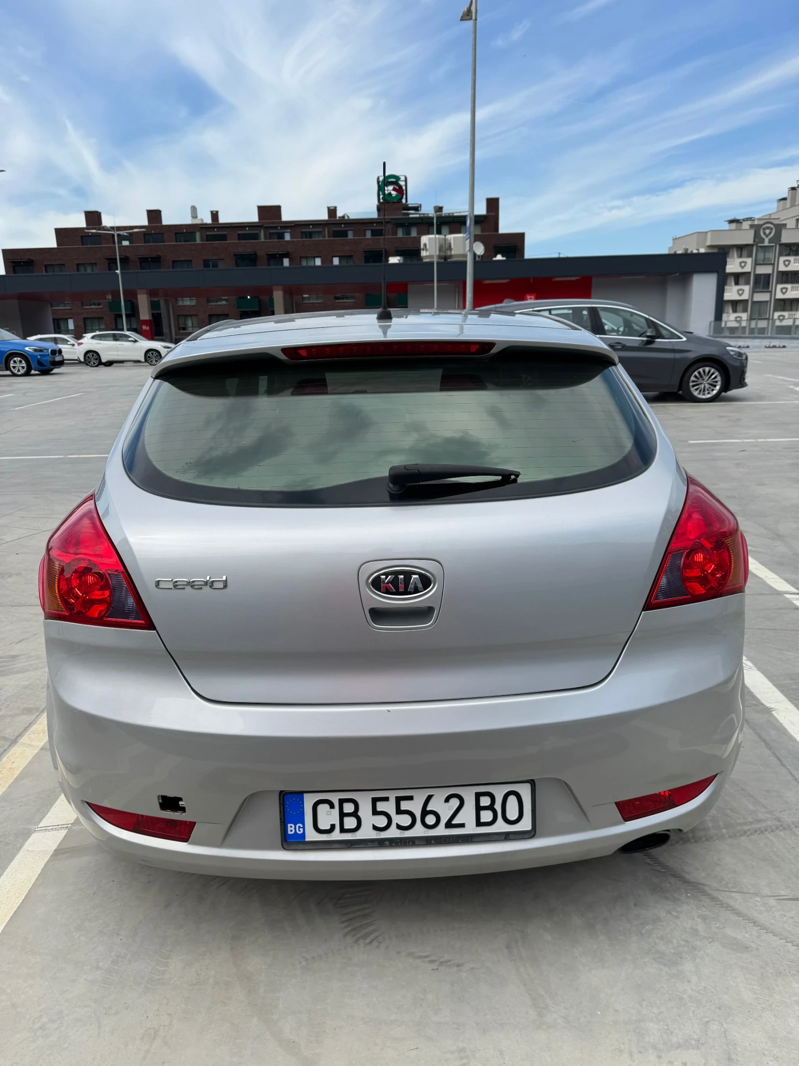 Kia Ceed 1.6 Газ - изображение 8