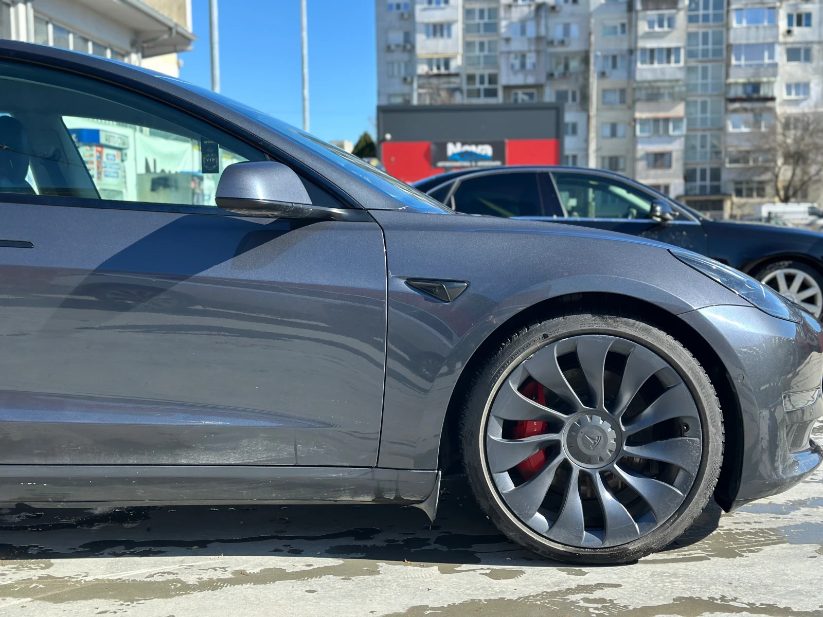 Tesla Model 3 Performance  - изображение 6