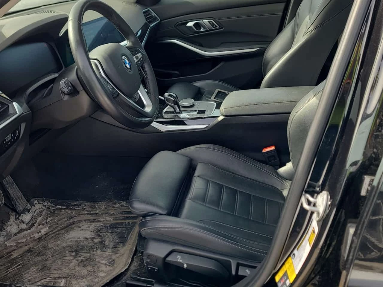 BMW 330 330e RWD * Един собственик * Без инциденти * CARFA - изображение 8