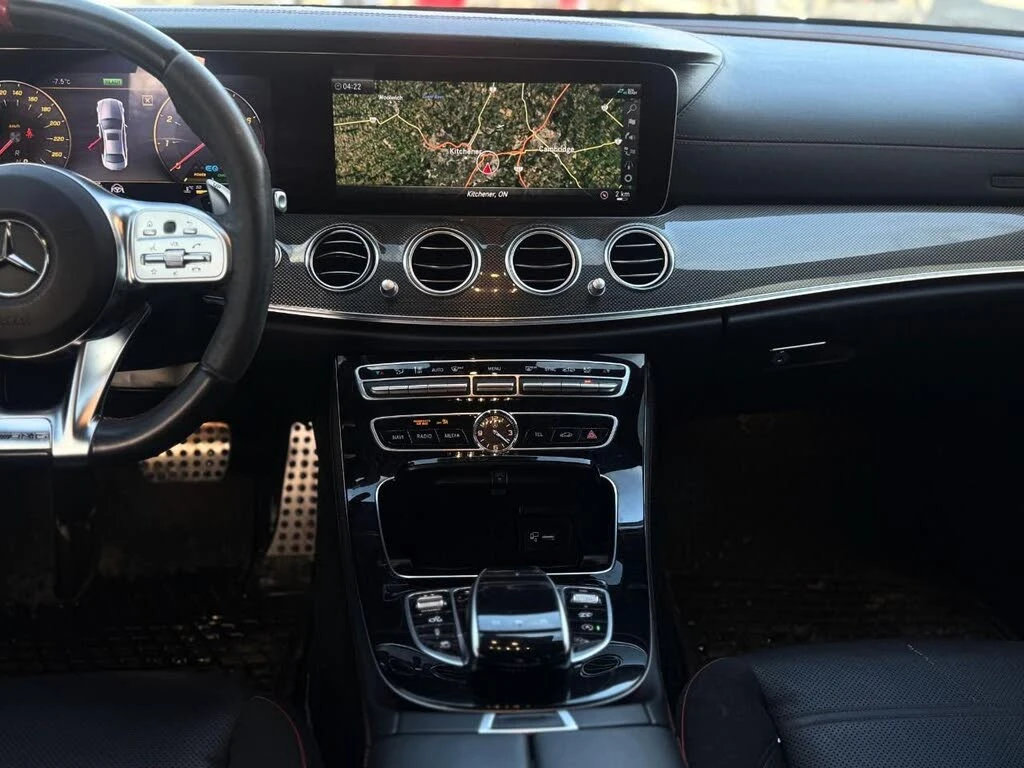 Mercedes-Benz E 53 AMG 4 MATIC * АвтоКредит (ЦЕНА ДО БГ), снимка 12 - Автомобили и джипове - 53735537