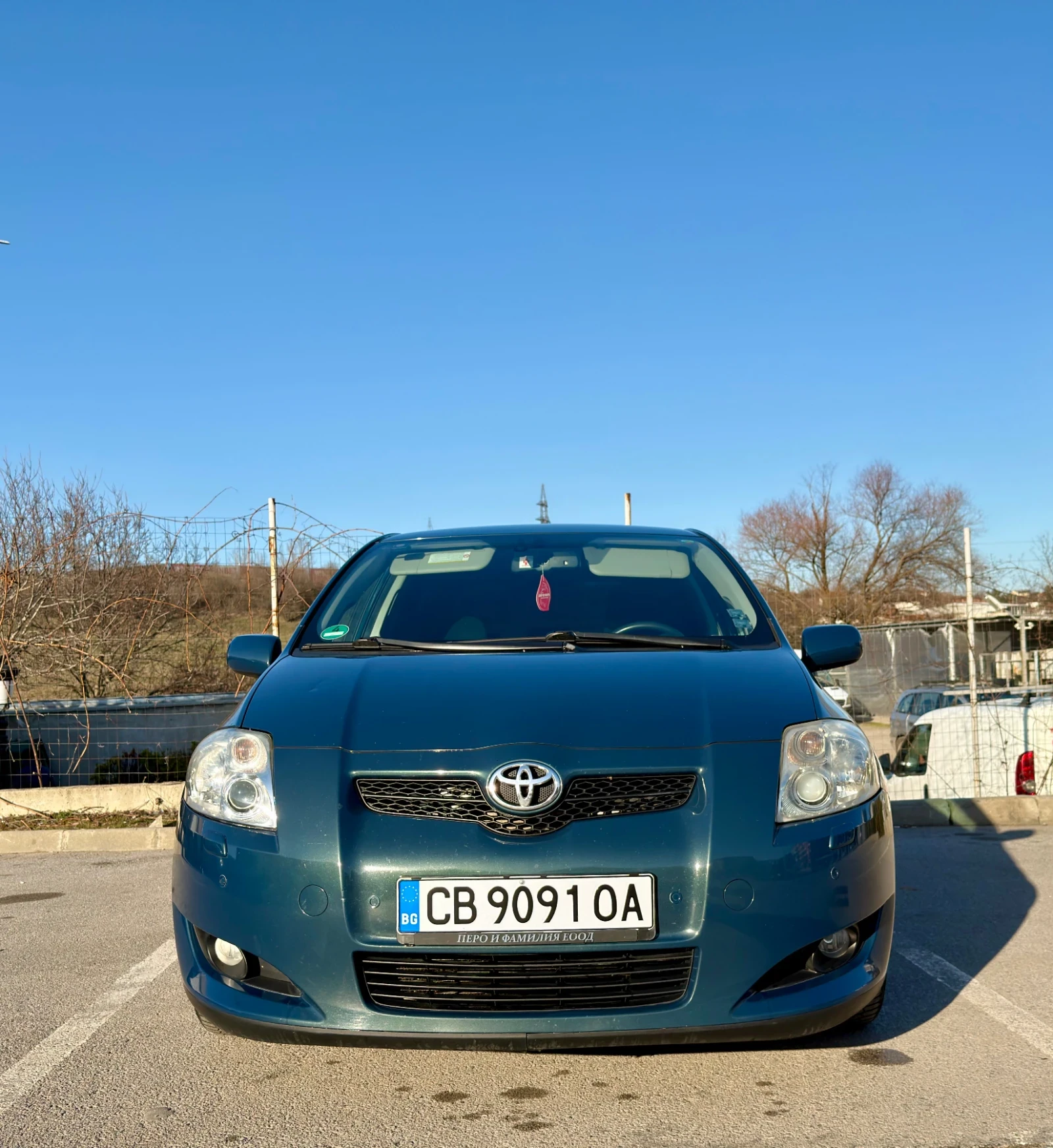 Toyota Auris 2.0 D4D Keyless, снимка 5 - Автомобили и джипове - 53849472