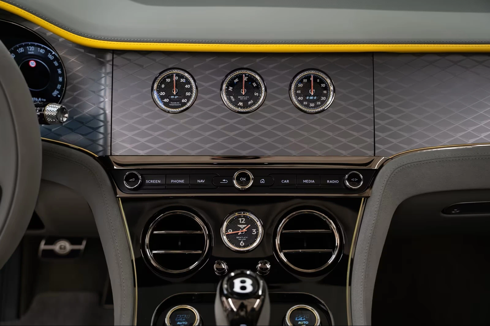 Bentley Continental gt Speed Hybrid First Edition /Carbon / , снимка 12 - Автомобили и джипове - 53910009