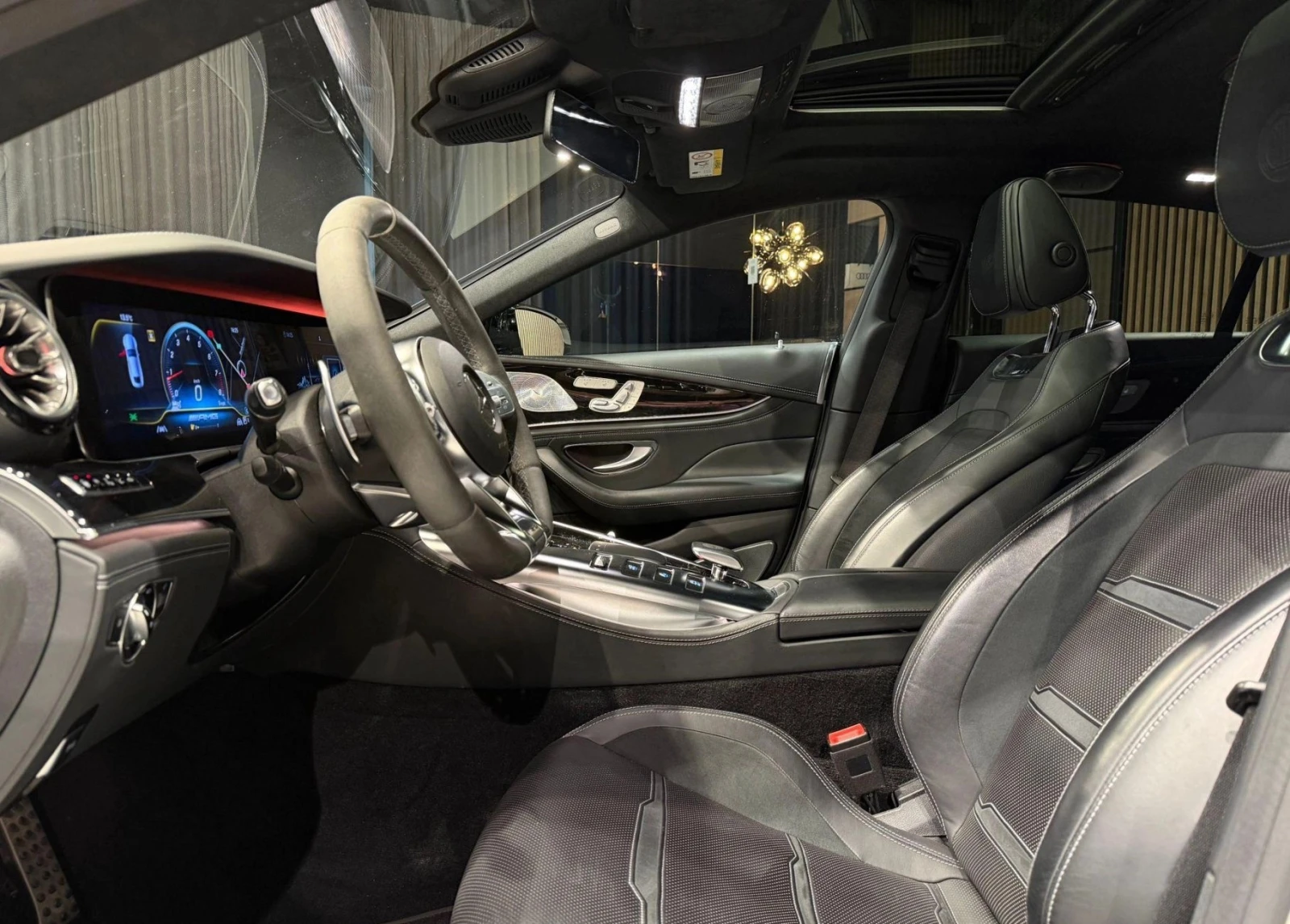 Mercedes-Benz AMG GT 4-Door Coupe 63 S V8 4MATIC+ , снимка 14 - Автомобили и джипове - 54005633