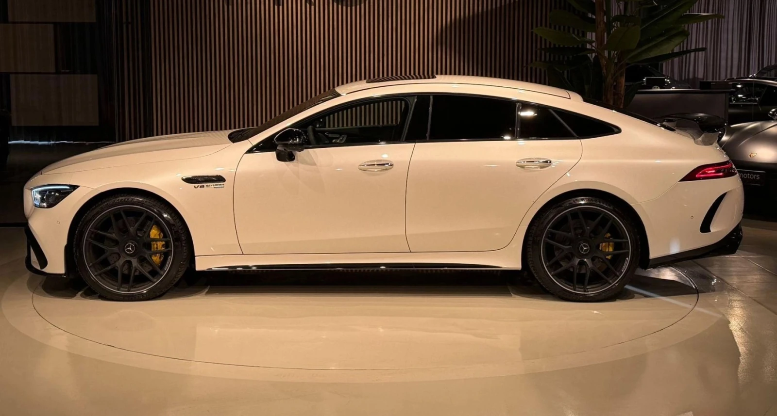 Mercedes-Benz AMG GT 4-Door Coupe 63 S V8 4MATIC+ , снимка 5 - Автомобили и джипове - 54005633